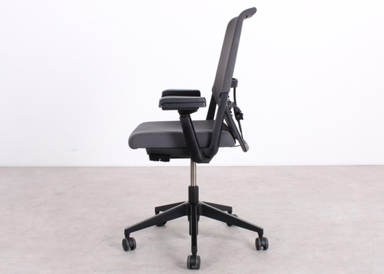 Image 1 of Haworth Comforto 5975 office chair dark gray
