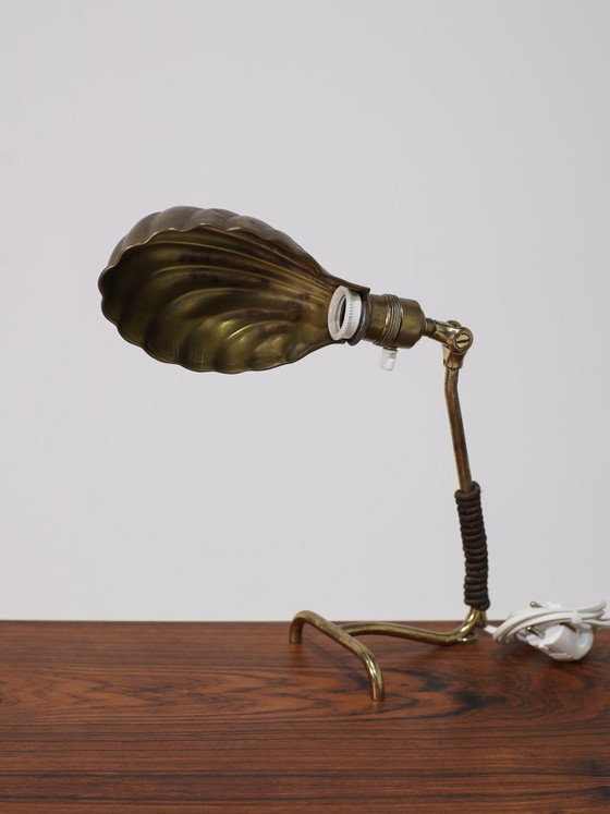 Image 1 of Art Deco table lamp desk lamp brass shell
