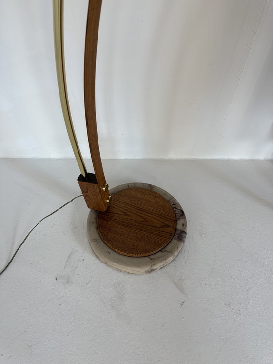 Image 1 of Vintage arc lamp in marble, walnut & brass '70