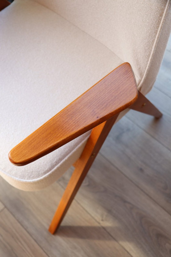 Image 1 of Mid century fauteuils vintage lounge stoel in wit boucle set van 2 stoelen