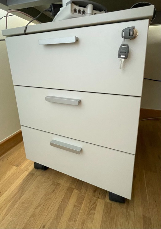 Escritorio de 180 x 80 cm + cajonera móvil