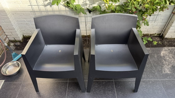 2 chaises de jardin jouet | Philippe Starck pour Driade – Plastic (photo 2 of 9)
