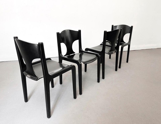 1/4 Augusto Savini Pozzi Chair Black Wood Brass 60s, Dining chairs (photo 12 of 12)