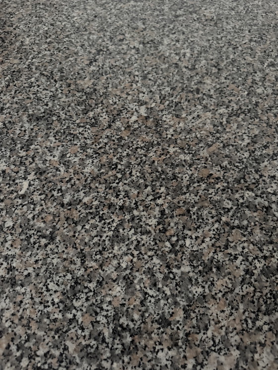 Image 1 of Ronde Eettafel Met Granieten Blad