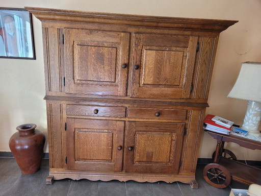 Tall cabinet
