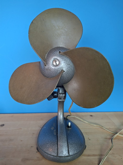 Ventilador industrial soviético de alta resistencia de 1966