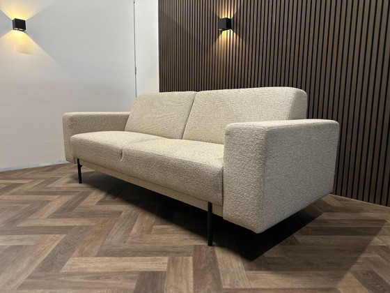 Sofá de muestra color beige en perfecto estado, 226x90 cm. – Sitdesign, Sofás de 2 plazas, Textile (photo 8 of 11)