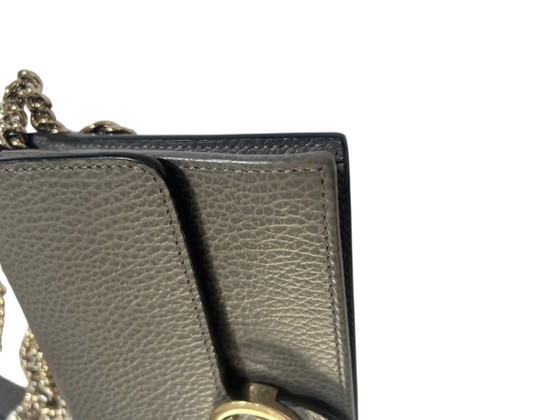 Image 1 of Gucci portemonnee aan een ketting