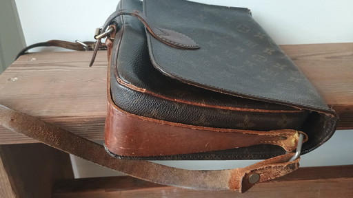 Louis Vuitton shoulder bag