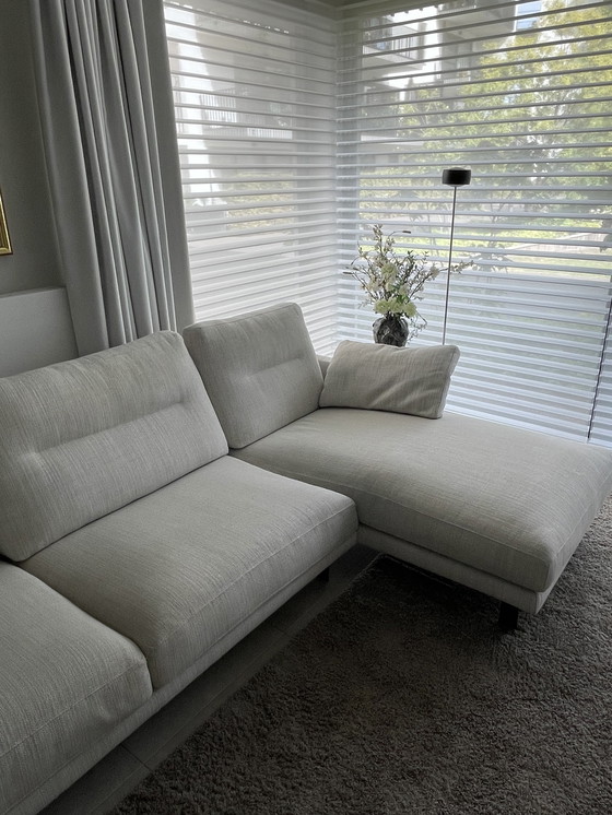 Image 1 of Panchina Linteloo George