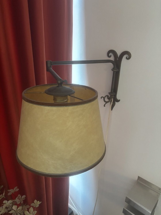 Image 1 of Antieke wandlamp mid-century