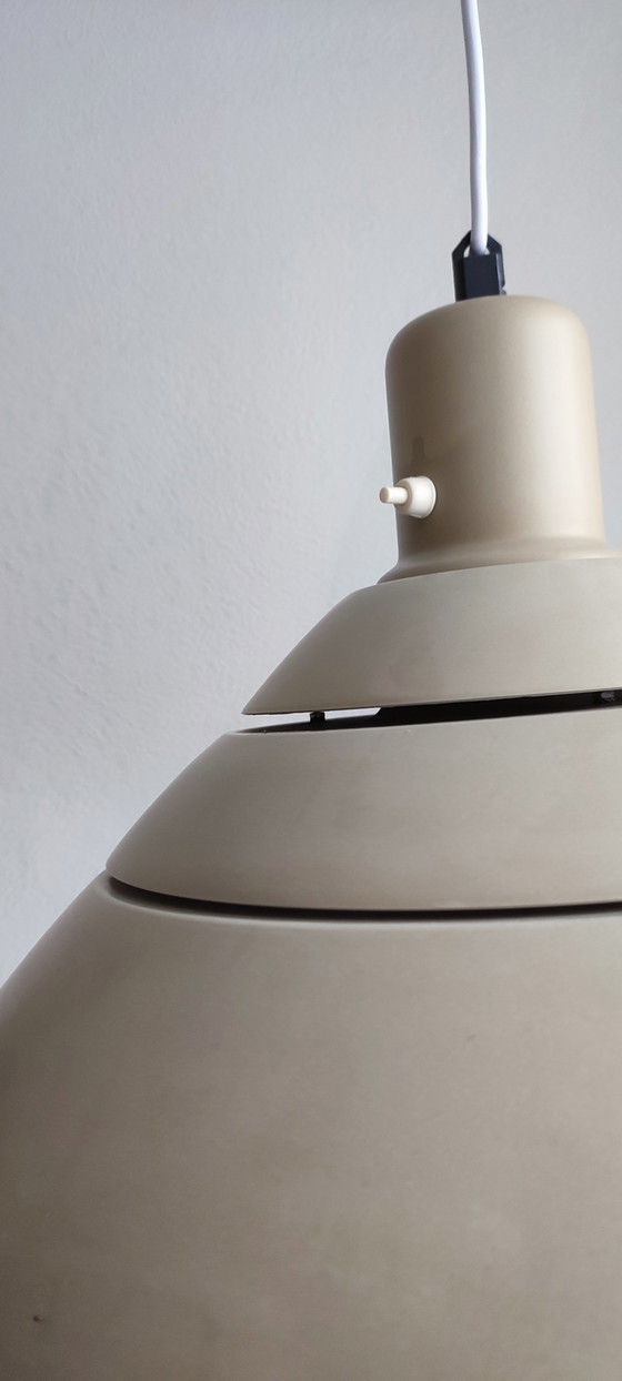 Image 1 of Lampada da soffitto in metallo in stile scandinavo