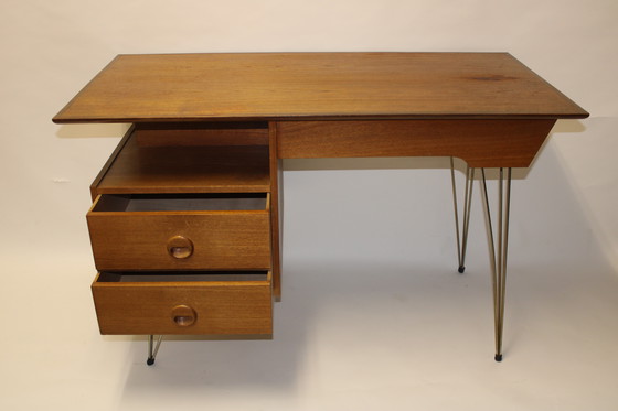 Image 1 of Escritorio de teca moderno de mediados de siglo: Louis Van Teeffelen para Wébé (década de 1950)