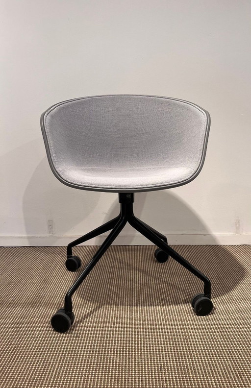 HAY AAC 24 office chair