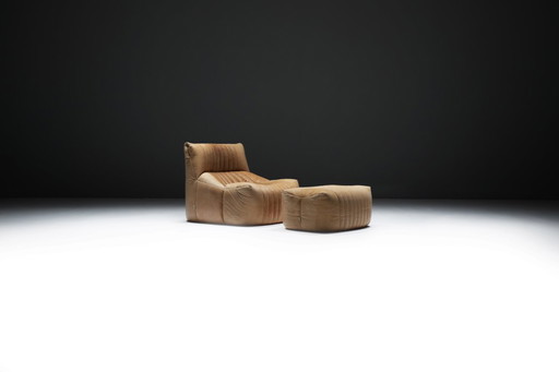 Sac Aralia vintage « 1981 » en cuir d'origine, signé Michel Ducaroy pour Ligne Roset.