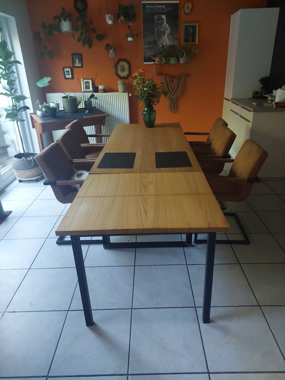 Image 1 of Tavolo da 6 a 12 persone