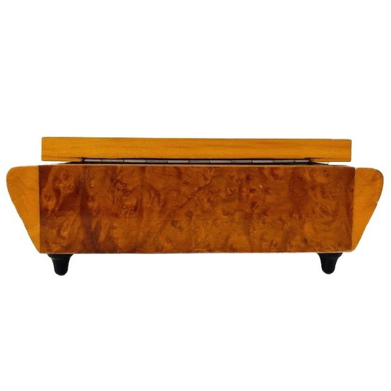 Image 1 of Boîte à bijoux vintage en bois incrusté de loupe de Thuya