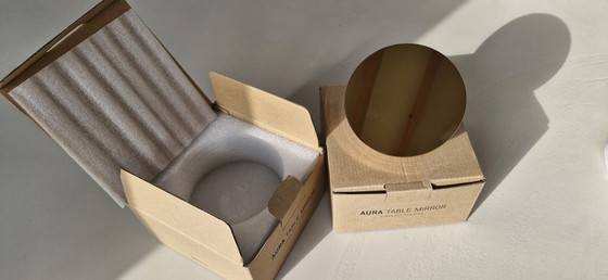 Image 1 of Specchio da tavolo Aura (ottone) di New Works