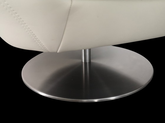 Image 1 of Poltrona in pelle Koinor “Pearl” in pelle Tara, crema/bianco – ottime condizioni