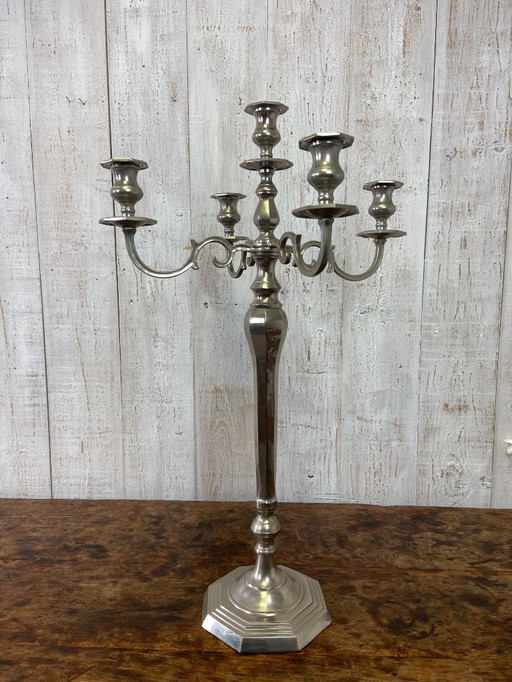 Grand chandelier