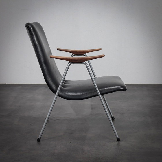 Image 1 of Mid-Century Modern Lounge Chair, Netherlands, 1960s