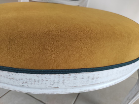 Image 1 of Fauteuil style Louis XV entièrement restauré – artisanat -tissu velours 