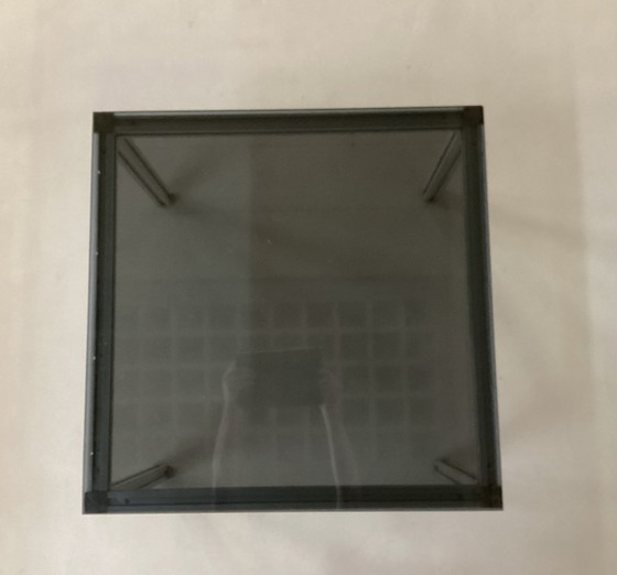 Image 1 of Vintage eighties design bijzet tafel glas en aluminium 