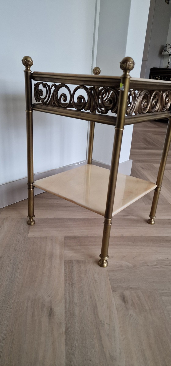 Image 1 of table d'appoint d'angle vintage en marbre onyx