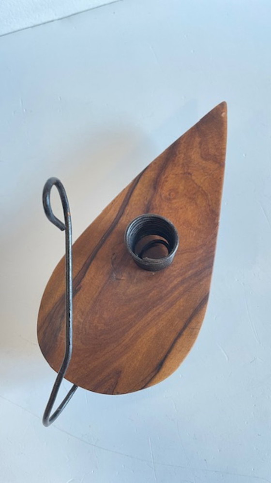 Image 1 of Brutalistische olijfhouten kaarsenhouder vintage