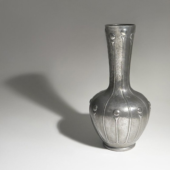 Art Decò Tinnen vaas van Bellotti, jaren 20 – Vazen, Metal (photo 5 of 12)
