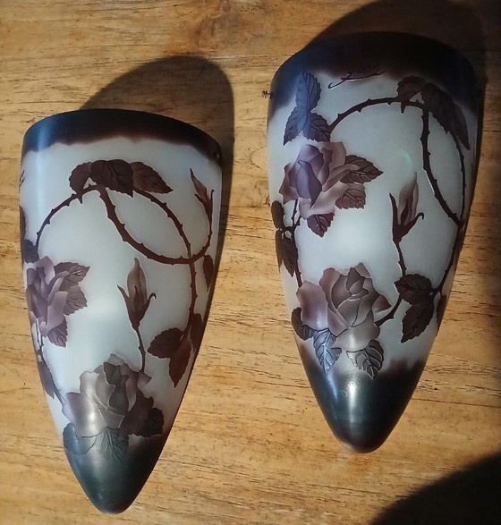 Image 1 of Art Nouveau Gallé pâte de verre wandkandelaars