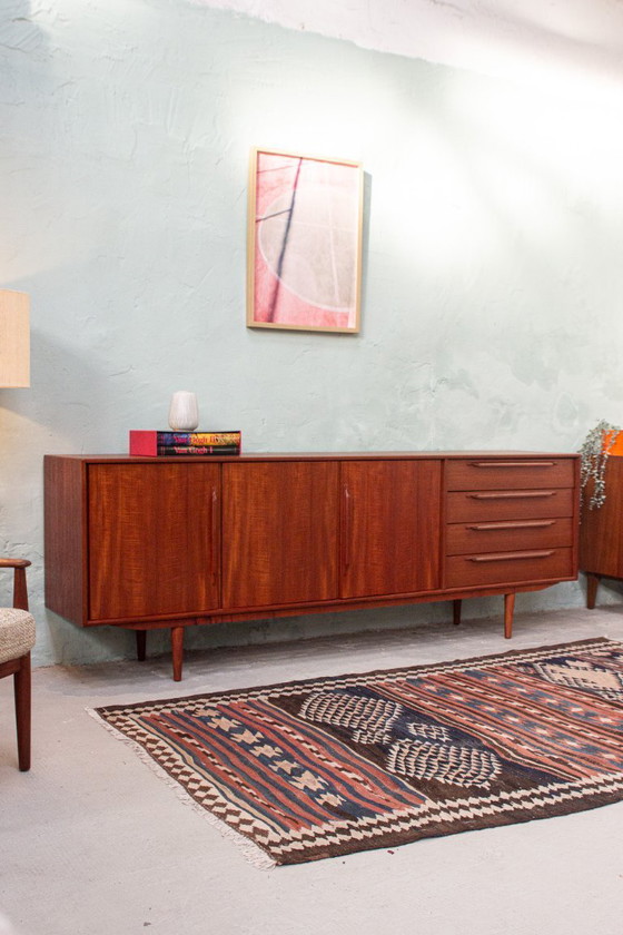 Image 1 of Vintage teakhouten dressoir, ladekast, laag dressoir, Riestenpatt, midden 20e eeuw