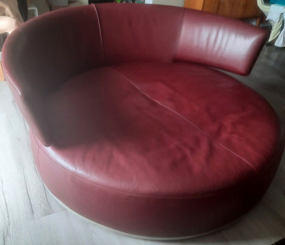 Image 1 of LEOLUX LOVESEAT
