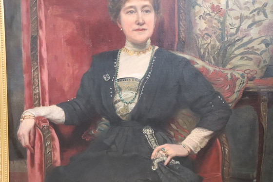 Image 1 of Groot olieverfschilderij op canvas, Portret van een dame, gesigneerd en gedateerd 1913