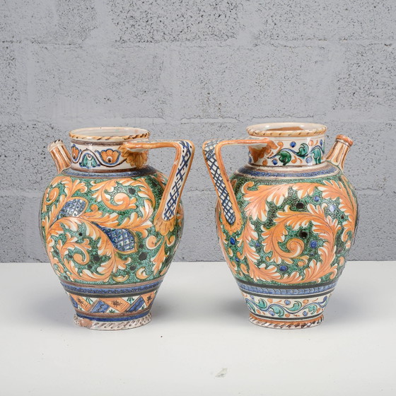 Pair of Mid-20th Century Deruta Vases – Ceramic, Vintage (photo 2 of 19)