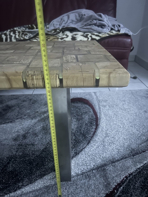 Image 1 of Table basse artisanale en résine époxy – Une pièce vraiment unique pour votre intérieur ✨