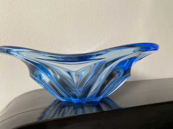 Image 1 of Gran cuenco de centro de mesa de Murano azul claro