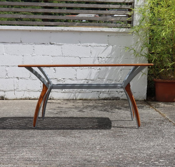 Image 1 of Italiaanse eettafel van glas, hout en metaal - Italiaanse design eettafel - jaren 80