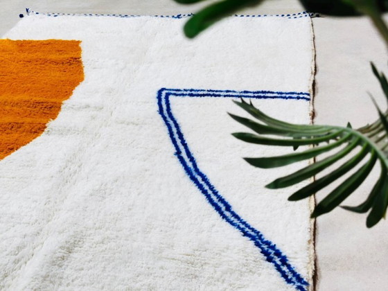 Image 1 of Tapis berbère en laine authentique 250cmx150cm