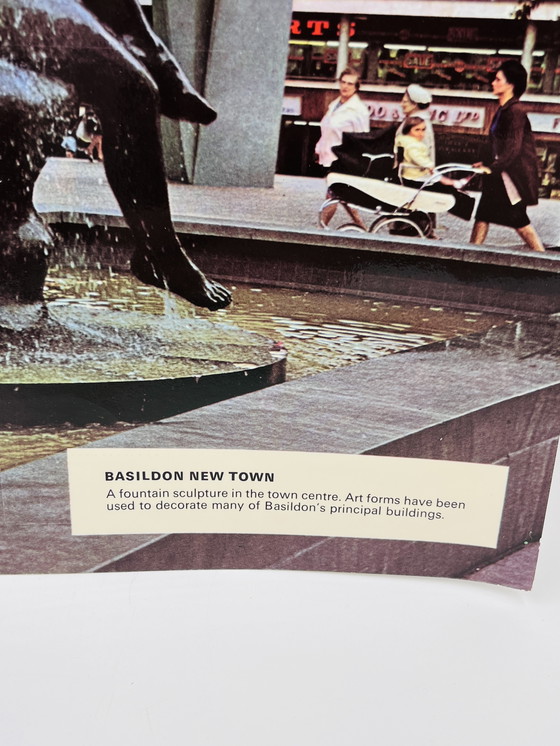 Image 1 of Set mit 9 Kartonfotos „Basildon New Town“