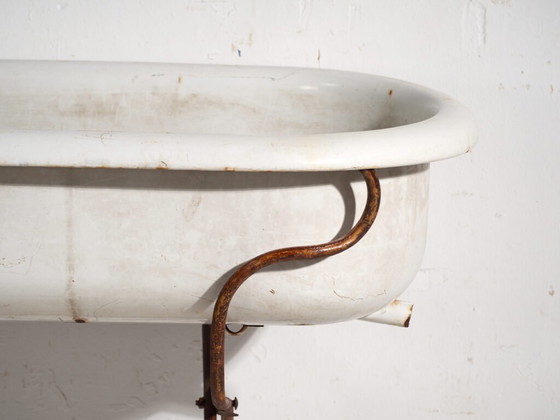 Antique bathtub in enamelled iron – Central Europe, circa 1950 #2 – Decorative Objects, Industrieel (photo 31 of 40)