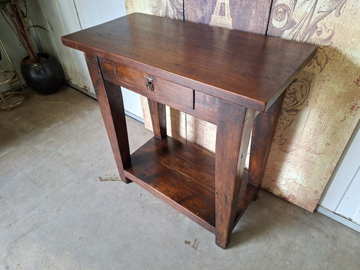 Klassieke eiken sidetable, haltafel, wandconsole afm: 80x40cm en 80cm hoog.
