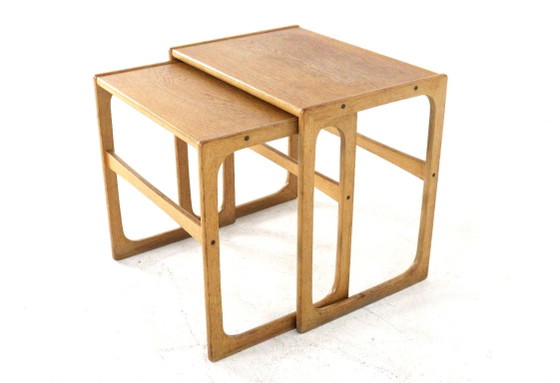 Set di 2 tavolini impilabili vintage in rovere, stile danese Mimiset – Wood (photo 10 of 20)