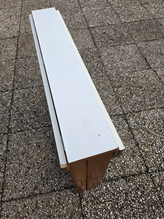 Image 1 of Rivivere il tavolo pieghevole rotondo d'epoca