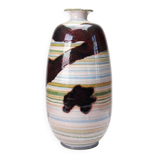 Vintage ceramic vase with iridescent lustre, 20th-21st century.