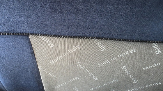Image 1 of Sofá de diseño italiano Tonin