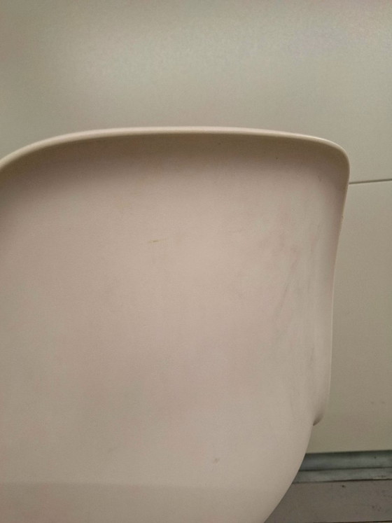 Image 1 of Set of 4 authentic Vitra Eames DSW dining chairs (2012)