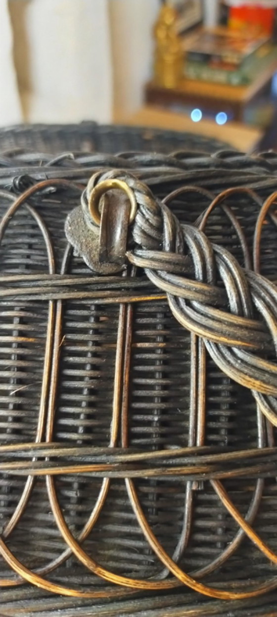 Image 1 of Antiker Bresse-Korb aus geschwärztem Weidengeflecht