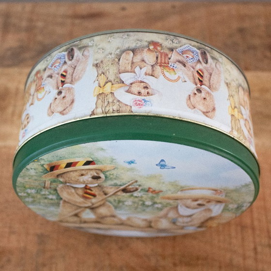 Image 1 of Vintage Teddy Tum Tum cookie tin: British design from the 90s, bear tableware, green and beige