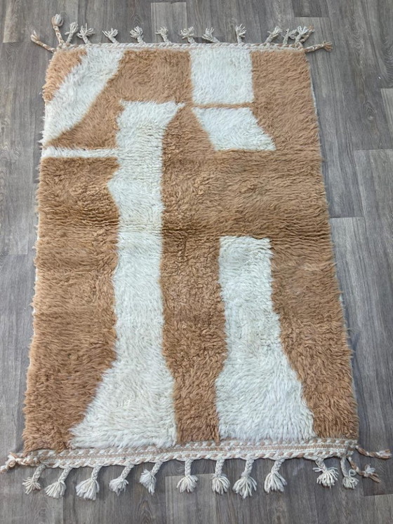 Image 1 of Traditional Moroccan Rug 250cmx150cm 